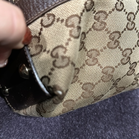 Gucci Abbey GG brown shoulder canvas bag! - Picture 7 of 17